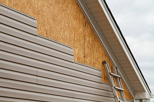 Professional Fiber Cement Siding technician working in Lakewood, CO